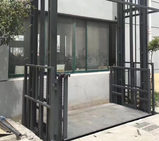 奉新导轨式施工升降机助力民生工程提速增效