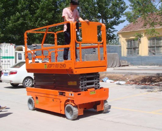 奉新移动式升降平台规格与使用规范