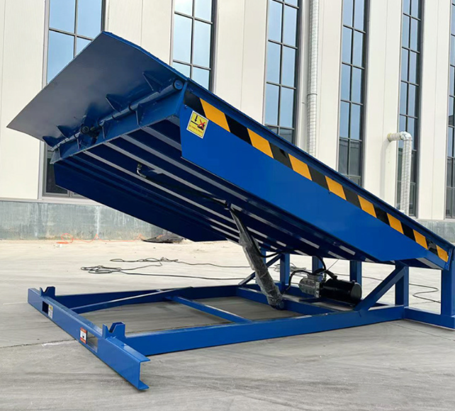 奉新固定式登车桥应用